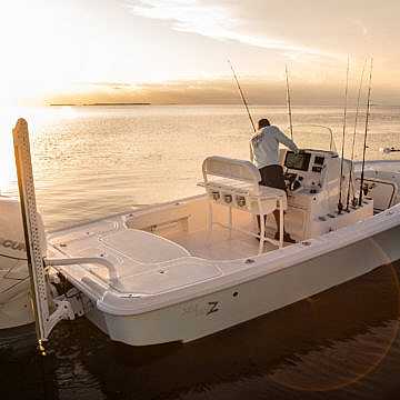 View full size image of 270 Z Bay