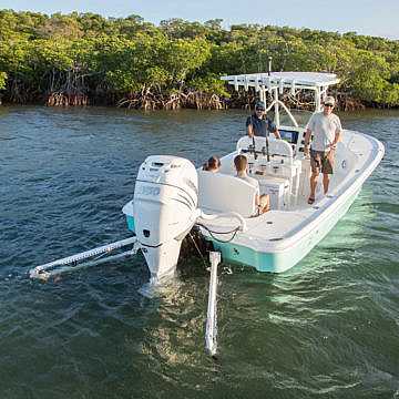 View full size image of 270 Z Bay