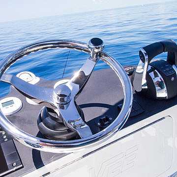 View full size image of 370 Z